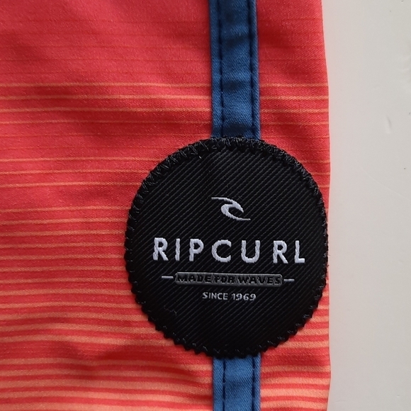 Rip Curl Mirage waist size 22 blue stripe boardshorts - Picture 8 of 11